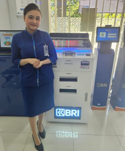 Sat Set Tak Perlu Antri Lagi, Nasabah BRI Dimanjakan Oleh Fasilitas Mesin SSB (Self Service Banking)